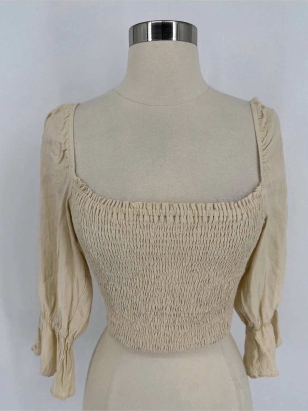 Dress Forum Smocked Square-Neck Puffed Sleeve Top - Cream